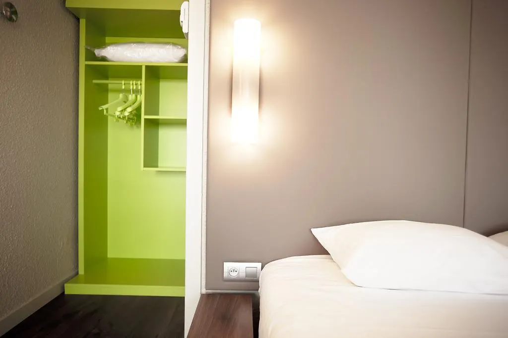 Hotel Campanile Marseille Vitrolles Griffon Hôtel